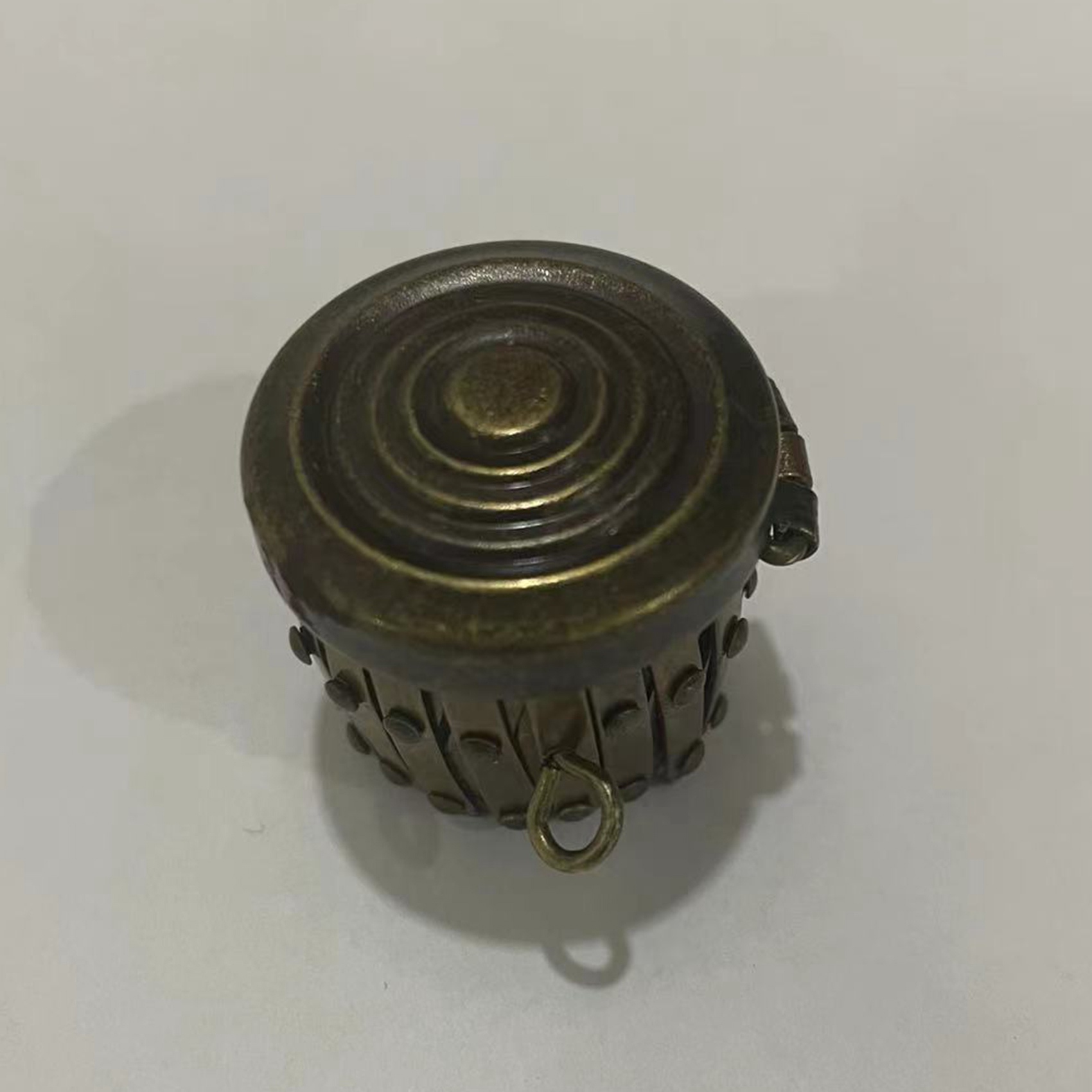 Round Bags Hardware Purse Fram - огляд і ціна Luxury Bags With Silver Hardware