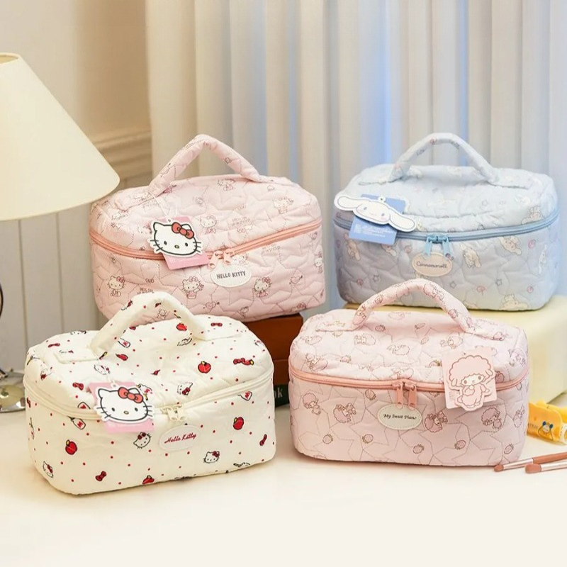 Sanrio New Hello Kitty Kuromi  - огляд і ціна Luxury Bags Japan