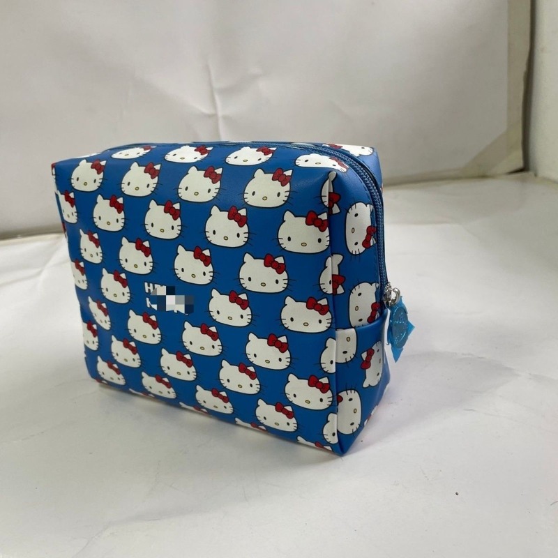 Sanrio New HelloKitty Kawaii A - огляд і ціна Luxury Bags Japan