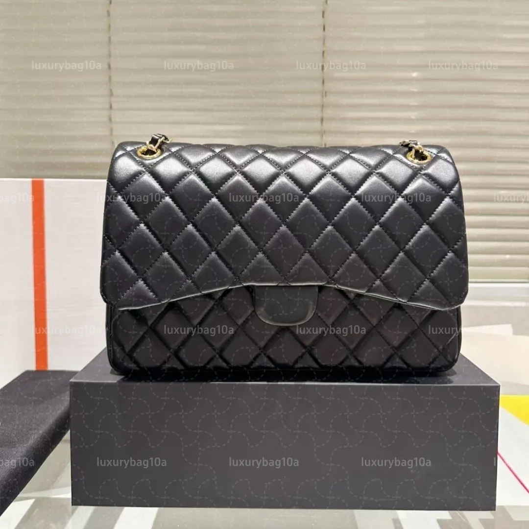 Luxury Designer Shoulder Bag C - огляд і ціна Luxury Bags With Silver Hardware