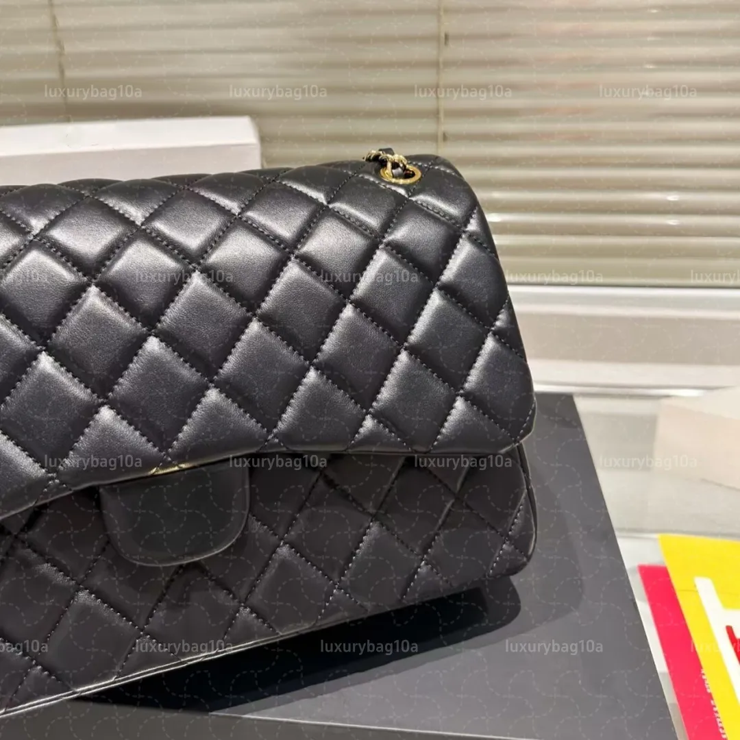 Luxury Designer Shoulder Bag C - огляд і ціна Luxury Bags With Silver Hardware
