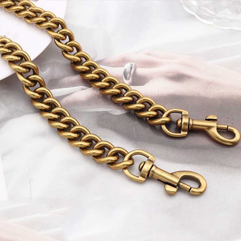 Aluminum chain strap bag silve - огляд і ціна Luxury Bags With Silver Hardware