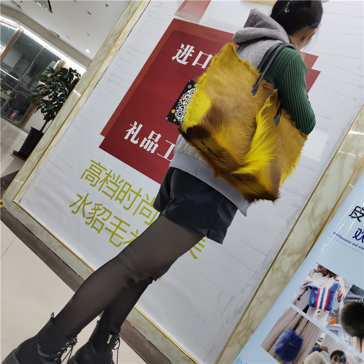 Tote Bag Women's Wool Cashmere - огляд і ціна Luxury Bags Women Brands