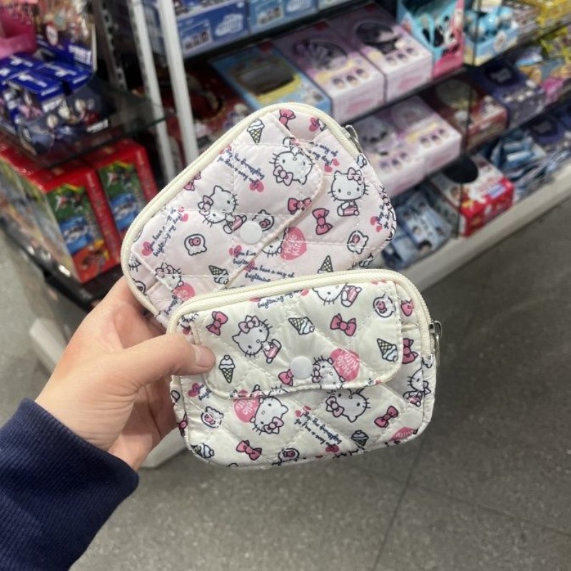 Sanrio New HelloKitty Kawaii A - огляд і ціна Luxury Bags Japan