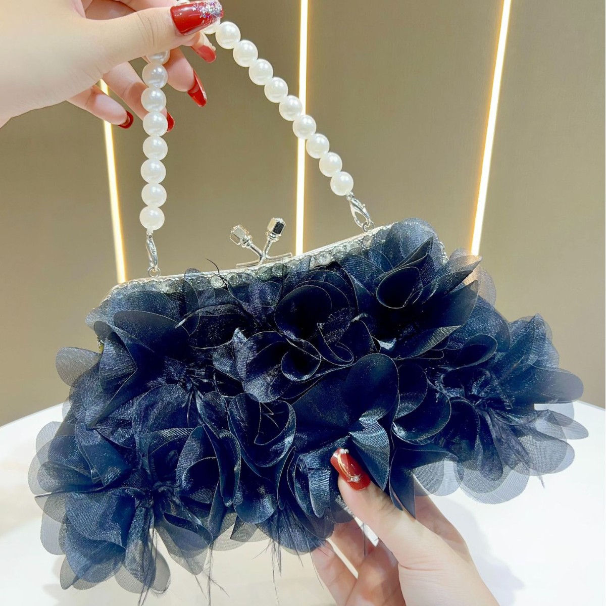 2025 New Luxury 3D Flower Tass - огляд і ціна Luxury Bags News