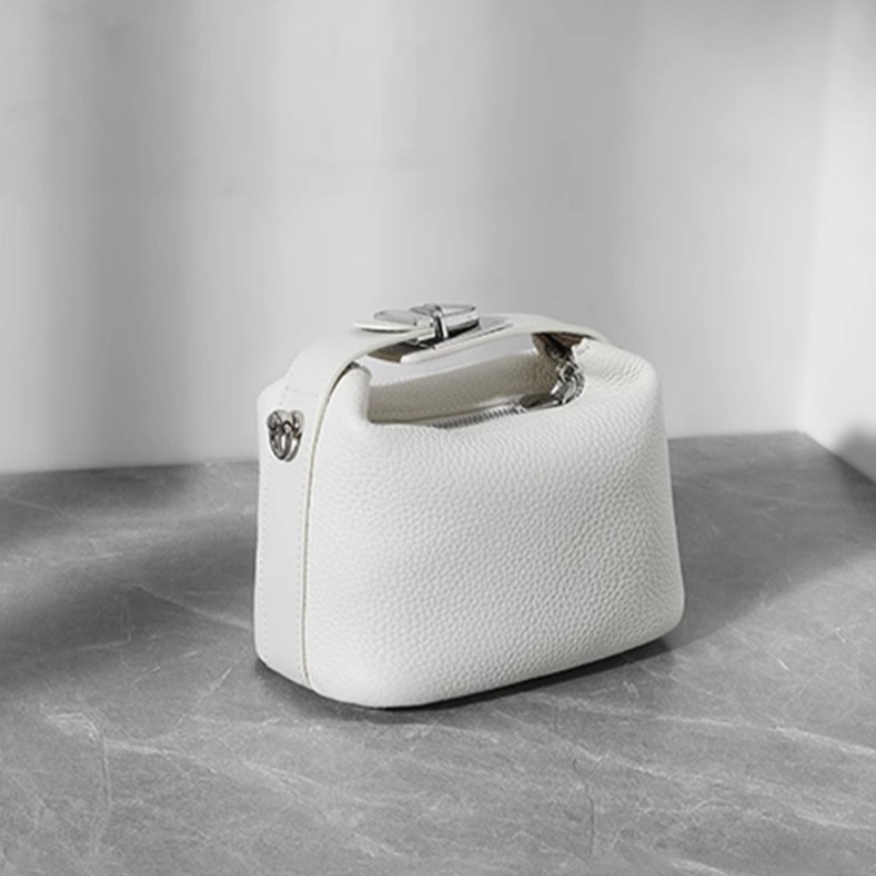 Genuine Leather Luxury Designe - огляд і ціна Luxury Bags With Silver Hardware